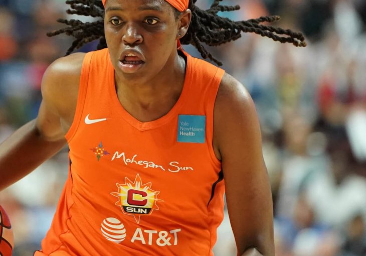 Connecticut preuzeo lidersku poziciju u WNBA, Jonquel Jones upisala 20 poena u novoj pobjedi