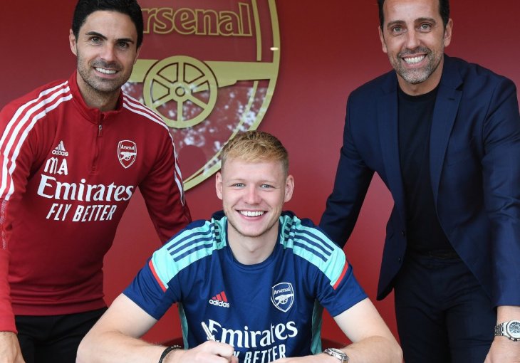 POTPISAN UGOVOR: Aaron Ramsdale novi golman Arsenala