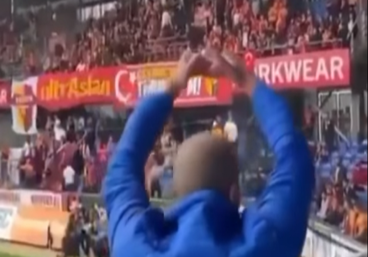  Navijač Fenerbahcea provocirao pristalice Galatasaraya u Danskoj, a onda je nastao haos