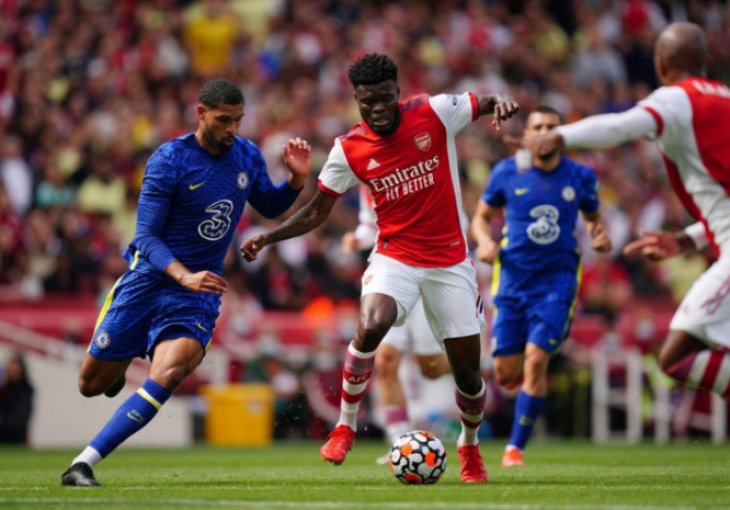 Arsenal i prvak Evrope za prevlast u gradu, Espirito Santo protiv svojih
