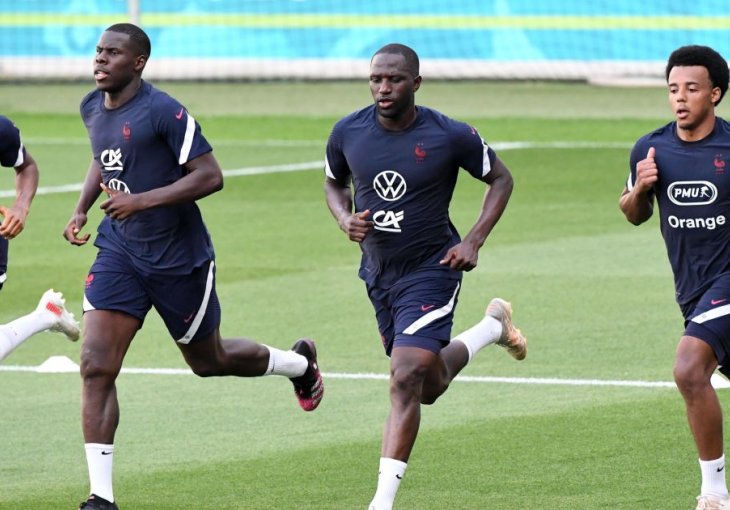 CHELSEA POPUT PSG-A, NE ŽELI STATI S DOVOĐENJEM POJAČANJA. Zvučno pojačanje stiže u London