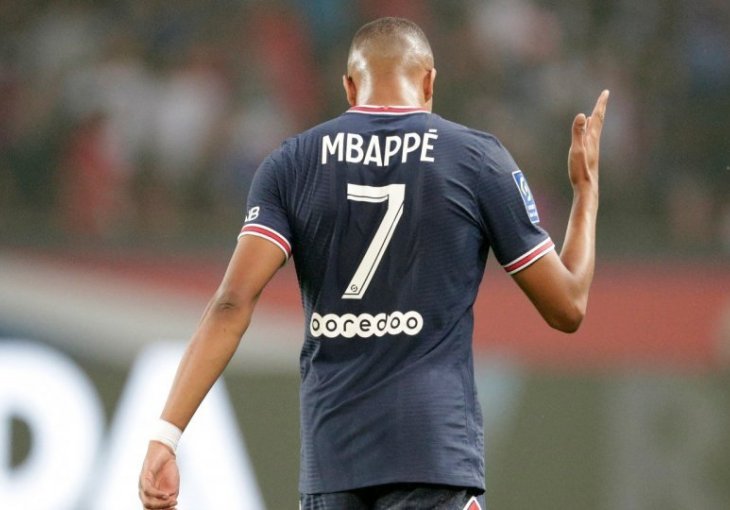 NAJNOVIJE INFORMACIJE Oglasio se i Romano, potvrdio da je ponuda Reala na stolu: Odlazi li zaista Mbappe? 