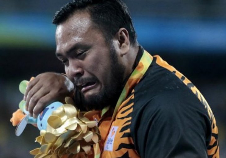 Malezijskom paraolimpijcu oduzeta zlatna medalja zbog kašnjenja