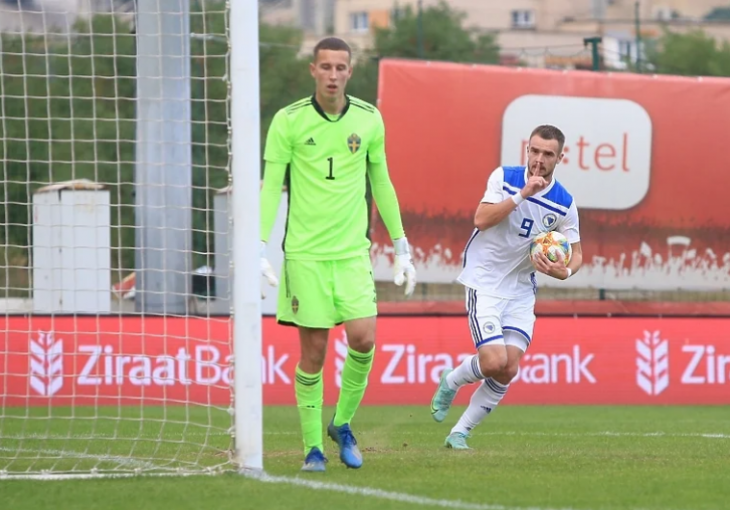 Mlada nogometna reprezentacija BiH remizirala protiv Švedske u Zenici