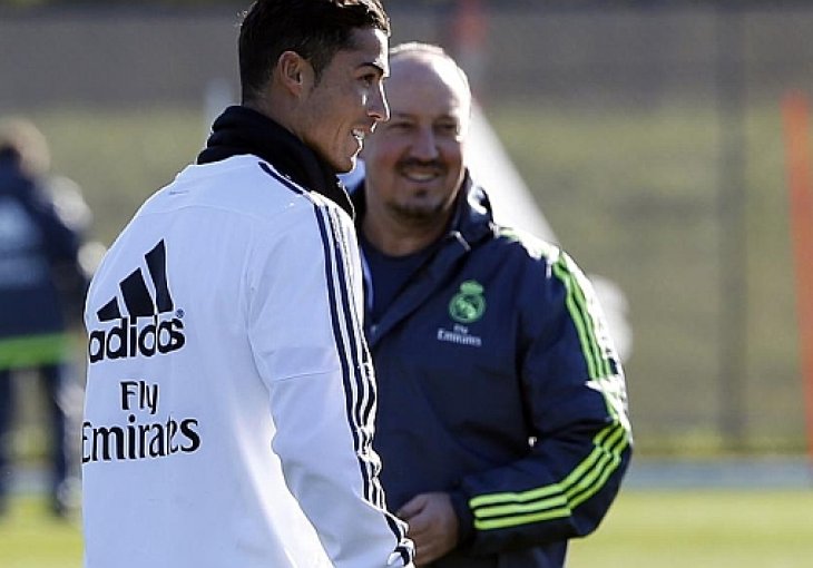 Ronaldo je brutalno ponizio Beniteza zbog USB-a: Poslat ću mu ja svoj sa svim golovima