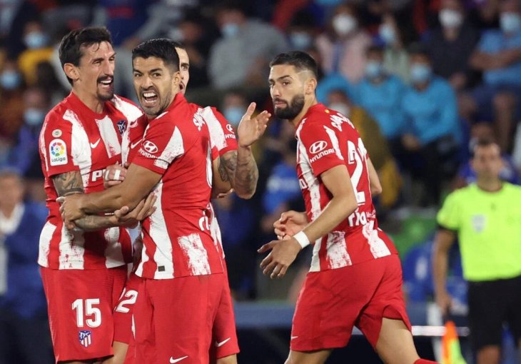 Preokret prvaka u samom finišu, Luis Suarez junak