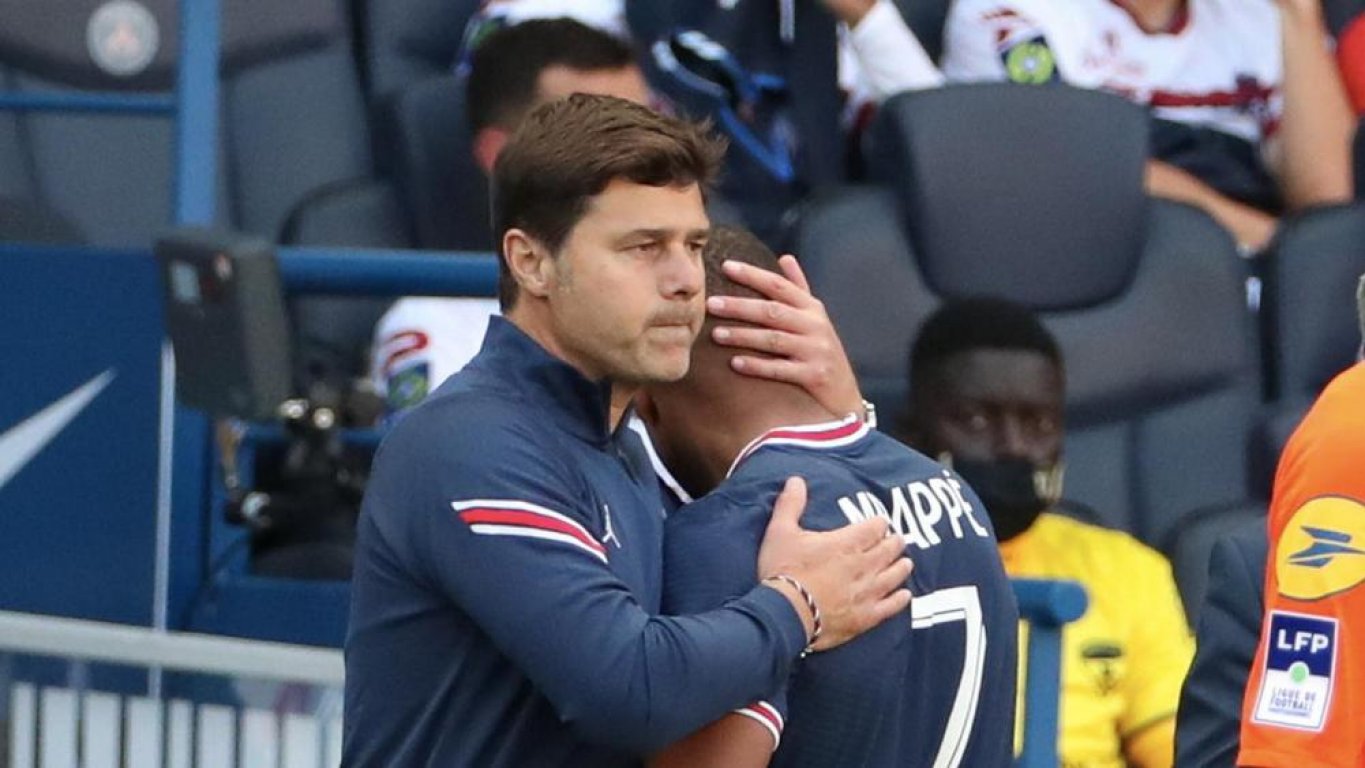 pochettino-and-mbappe-omk4uvd29ft61h12sqn0bfb22