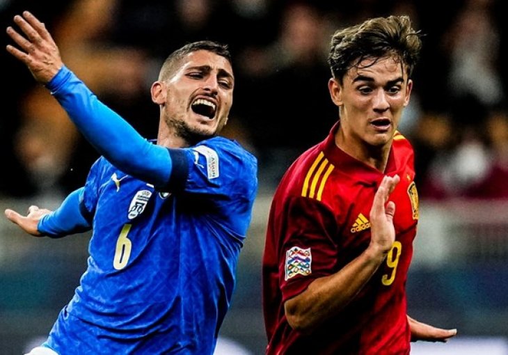 NIJE NORMALNO DA OVAKO IGRA SA 17 GODINA Ko je dijete koje je samo pobijedilo Italiju?