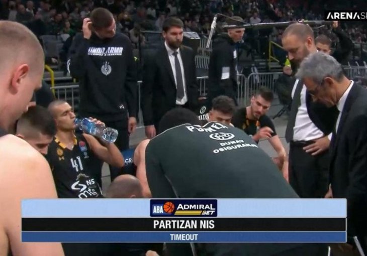 Partizan ima plus 26, a Obradović vrišti na svoje igrače: Koji ti je ku*ac, dozovite se pameti
