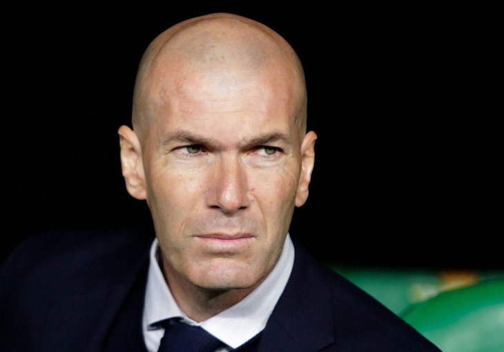 VIŠE GA NEĆETE GA PREPOZNATI: Zidane završio na transplataciji kose