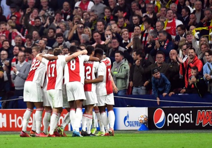 Totalni nogomet: Ajax dominirao i napunio Borussijinu mrežu do vrha
