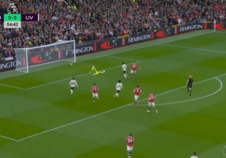POČETAK NAJVEĆEG ENGLESKOG DERBIJA KAO IZ SNOVA Old Trafford utihnuo, Redsi imaju ogromnu prednost nakon samo 14 minuta