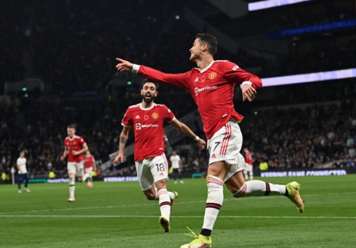 Man. United protutnjao Londonom, Ronaldo blistao