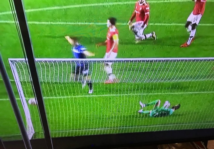 SVE GORI VEČERAS United već gubi u paklenoj atmosferi, Iličić je unio De Geu u gol! Još dva pogotka, majstorija u Torinu