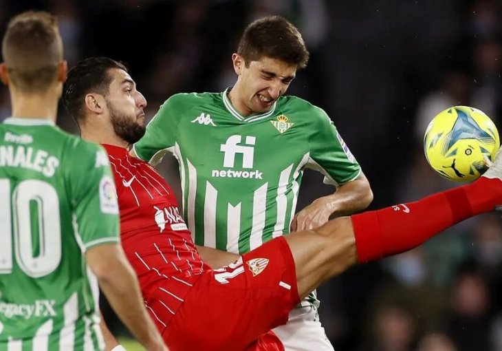 SEVILLA VLADA ANDALUZIJOM Betis nije mogao ništa s igračem manje u gradskom derbiju