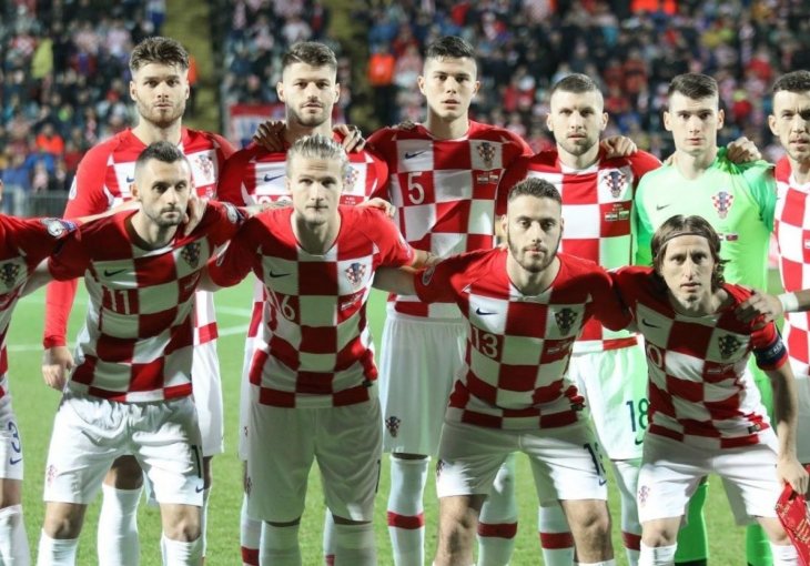 Hrvatska - Rusija 0:0: Počeo spektakl na ispunjenom Poljudu, Vatreni igraju za historiju