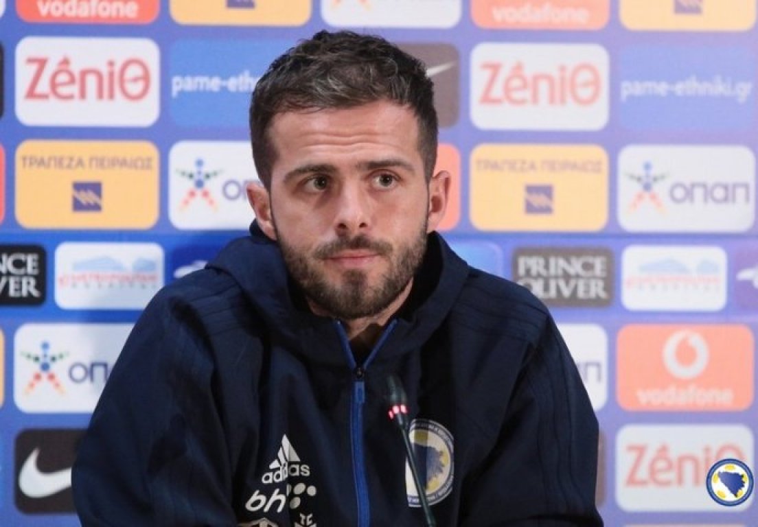 5dd6e27b-d288-4011-af38-2e760a0a0a64-pjanic-690x480