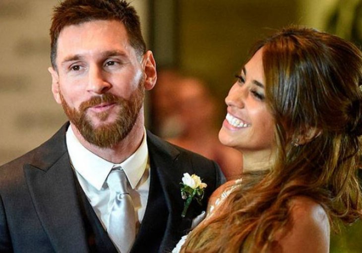 Messi osvojio sedmu Zlatnu loptu, a kraljica večeri bila je njegova supruga sa zanimljivom tetovažom