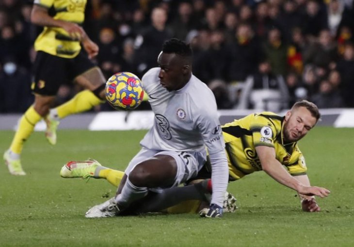 Chelsea nudi novi ugovor Mendyju