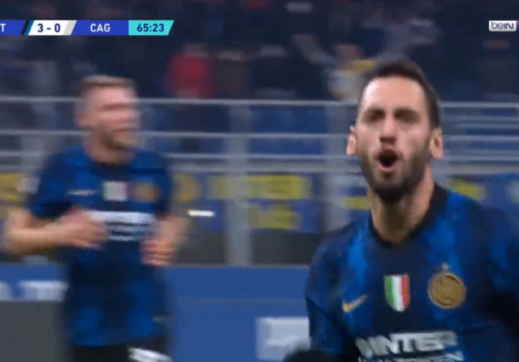 MAMMA MIA, MA ŠTA JE OVO: Hakan Calhanoglu jednim od najljepših pogodaka sezone dokrajčio Cagliari, a onda je odmah uzvratio Lautaro