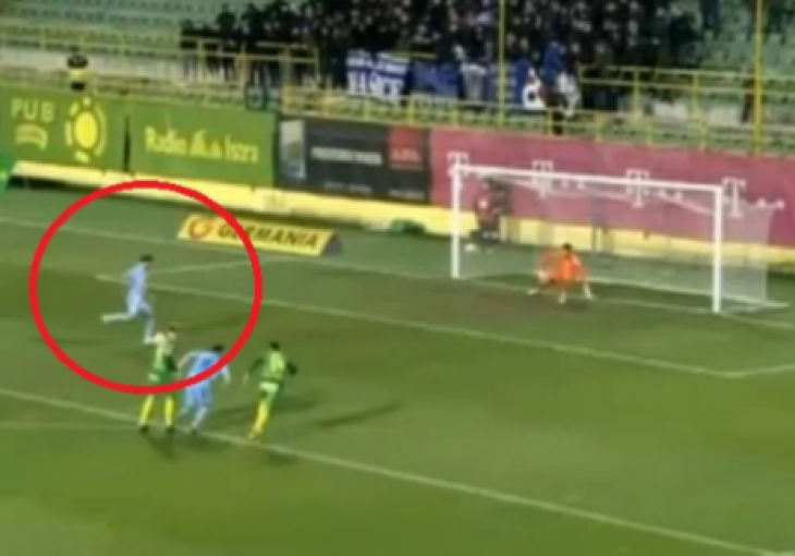 Neviđeni cirkus u Puli: Petkoviću poništen gol iz penala, a sudija mu onda dao crveni karton
