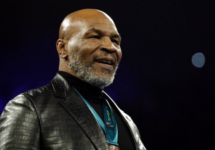 Tyson na žene spiskao 500 miliona dolara: Otkrio koliko mu je vremena trebalo za taj 