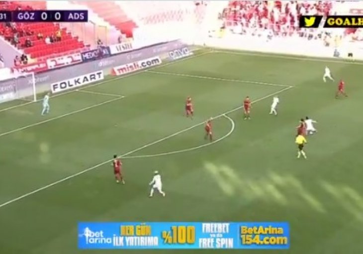 Balotelli je još tu, GOLČINA za erupciju oduševljenja (VIDEO)