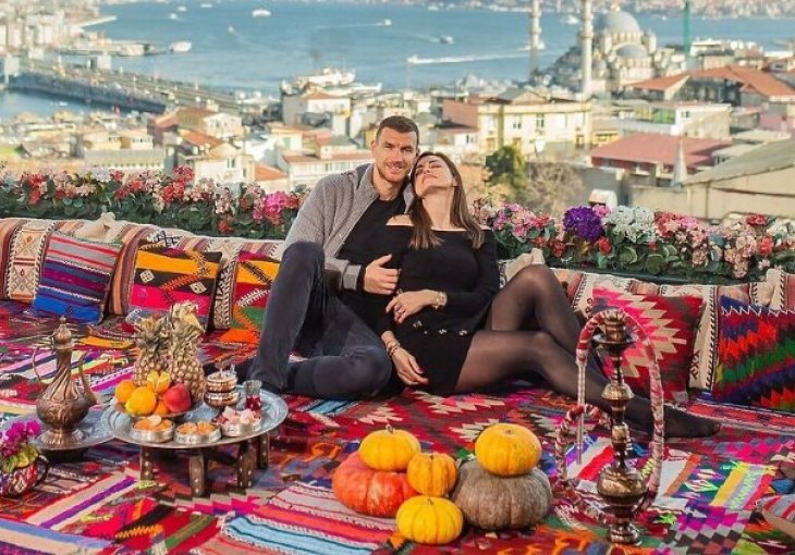 Džeko spektakularnom fotografijom sa suprugom Amrom privukao pažnju turskih medija