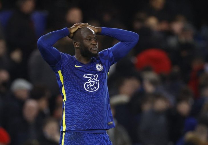 Dobro otvorite oči! Chelsea ponizio Lukakua zbog 