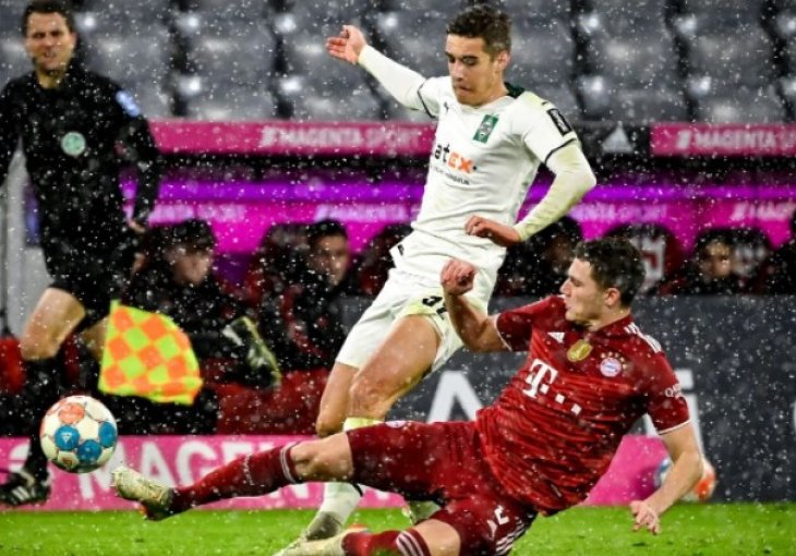 Borussia iskoristila ogromne probleme Bayerna i pobijedila u Minhenu