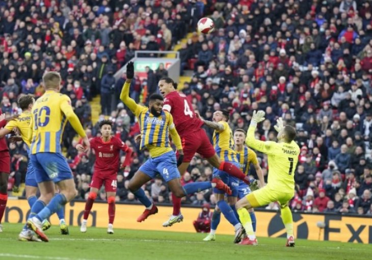 Liverpool i Tottenham sigurni protiv trećeligaša, Leeds eliminisan, dalje idu Vrančić i Stoke