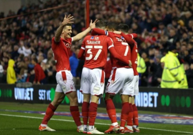 Ludnica na City Groundu: Pogledajte kako je Arsenal eliminisan iz FA Cupa! (VIDEO)