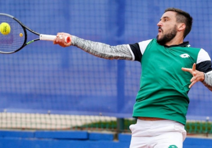 Džumhur izbacio prvog nosioca na turniru u Francuskoj