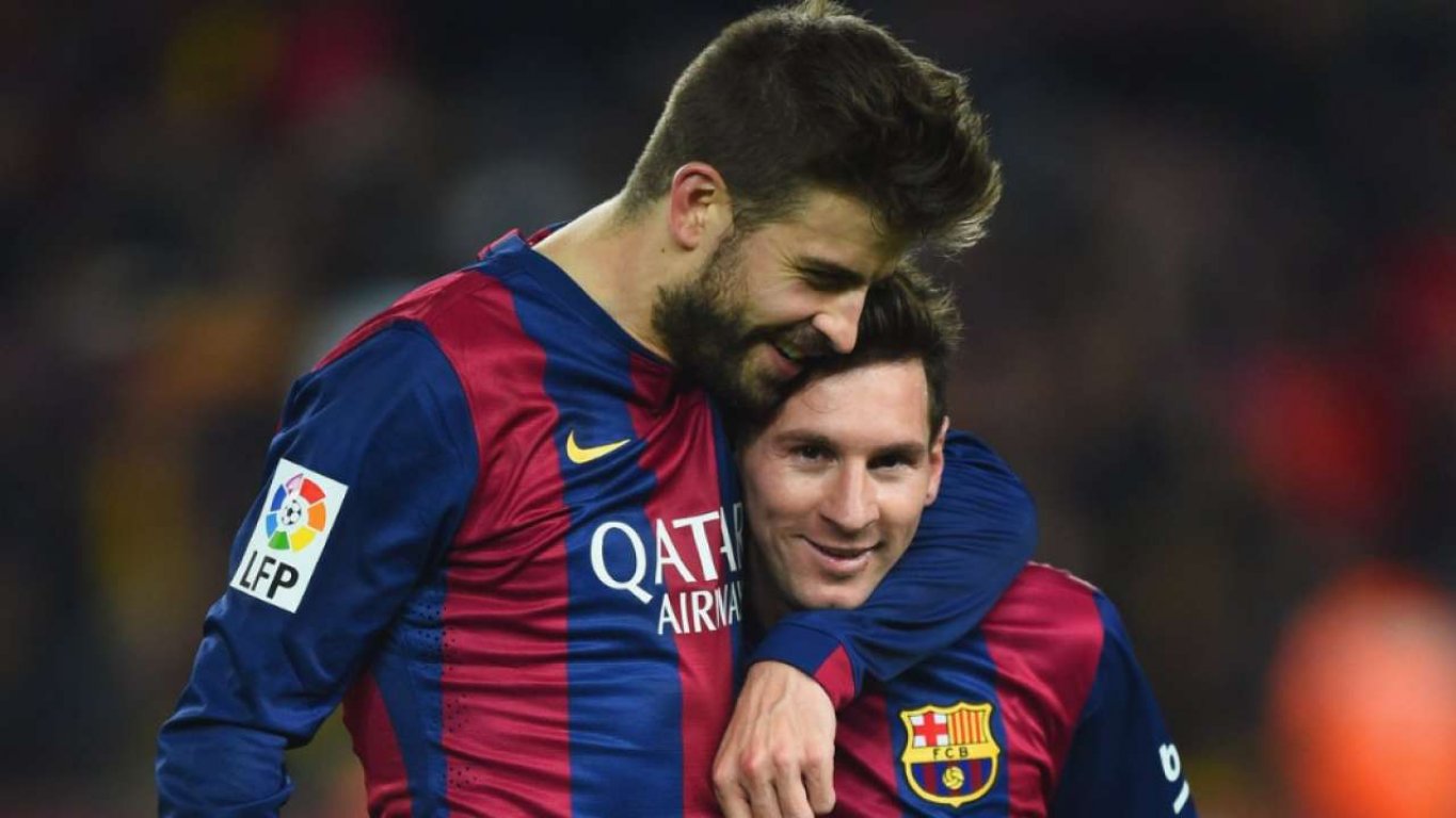989415-gerard-pique-leo-messi