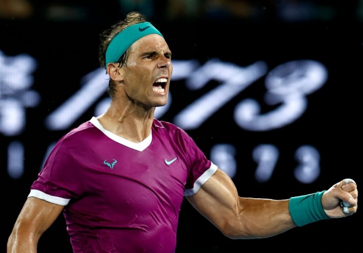 EVO RAFE, EVO LUDILA! Nadal smanjuje na 1:2 u setovima