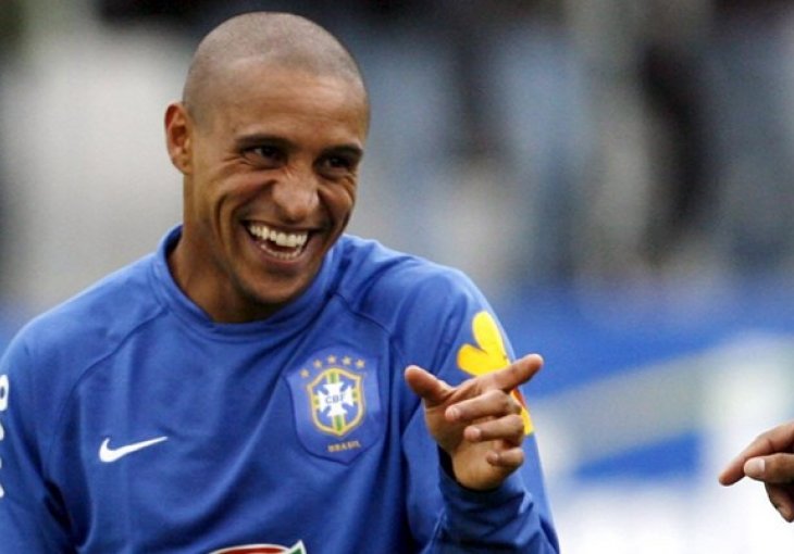 Roberto Carlos igrat će za momke iz kafića koji su ga osvojili na lutriji