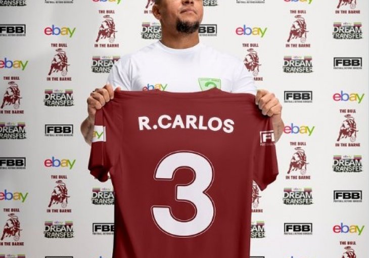 Roberto Carlos se vraća iz penzije: Engleski pub tim ga kupio za samo pet funti na eBayju!