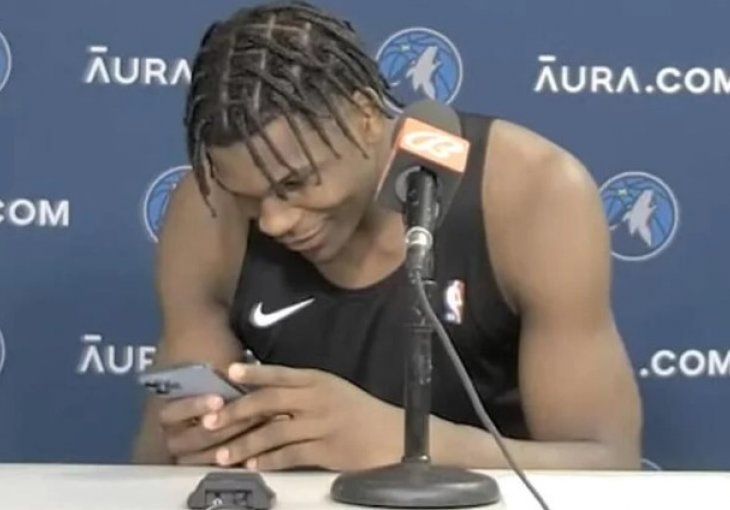 NBA zvijezda odgodila početak konferencije: Nema pitanja dok ne naručim hranu