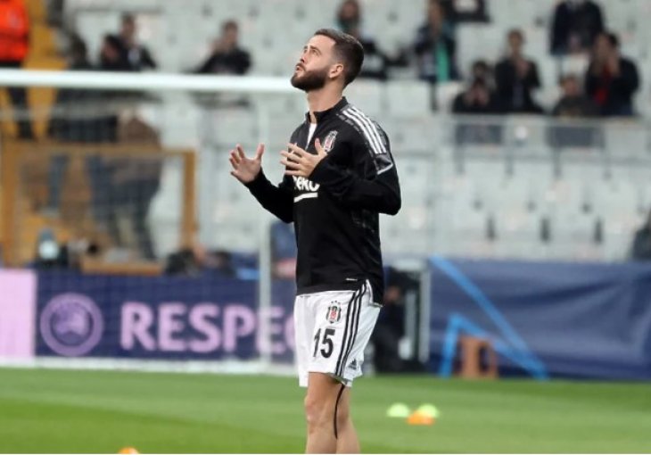 Pjanić se oglasio nakon nesmotrenog poteza: Nastavit ću se boriti protiv svega