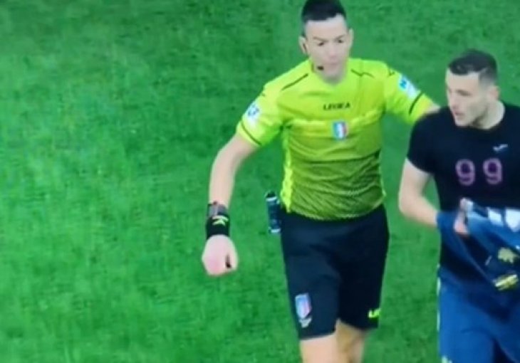 Igrač Torina je doslovno molio sudiju za žuti karton, ali bilo je uzalud