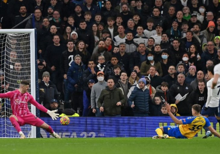 Totenhem sve dalje od Lige prvaka, Puki postigao najbrži gol sezone, Građani gaze ka naslovu