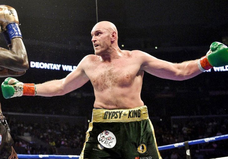 OČEKUJE NAS ISTINSKI SKEPTAKL: Fury večeras protiv Chisore u Londonu brani WBC pojas
