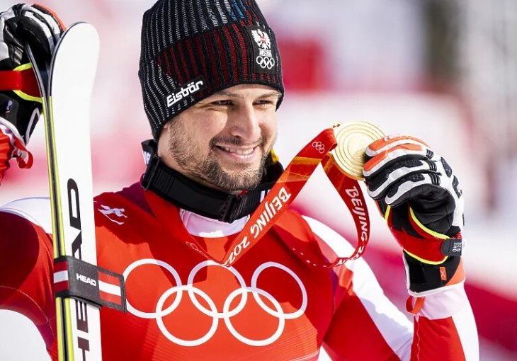 SENZACIONALNA PRIČA Austrijski skijaš osvojio zlato u Pekingu i ponovio uspjeh svog oca iz 1988. godine