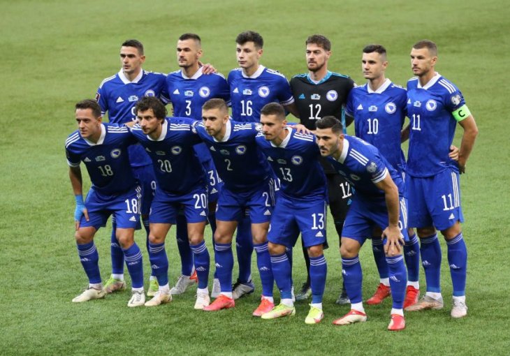 Poznat sastav reprezentacije BiH za večerašnji meč: Džeko predvodi Zmajeve