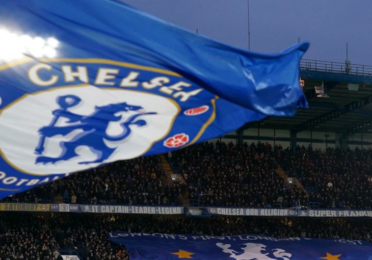 UEFA surovo kaznila Chelsea zbog Abramoviča, ostaju bez podrške u Ligi prvaka