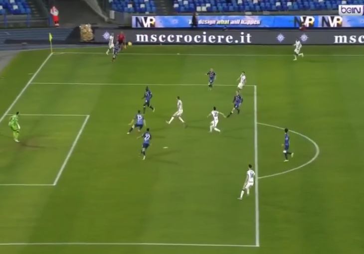 NOVI GOL DIJAMANTA Maestralni Džeko pogodio protiv Napolija