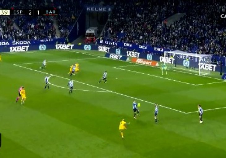 Barcelona se u 96. minuti spasila bolnog poraza, dva crvena nakon sukoba u nadoknadi