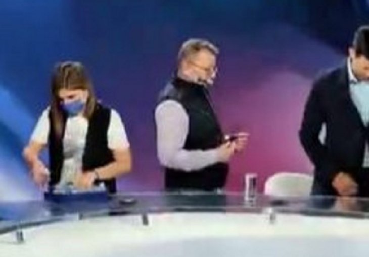 ĐOKOVIĆ SE VEČERAS OBRAĆA SRBIJI: Izazvao je nezapamćenu scenu na nacionalnoj televiziji (VIDEO)