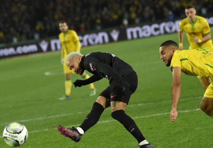 BLAM GODINE! BRUKANJE NEJMARA KAKVO SVIJET NE PAMTI! Pogledajte kako se slavni Brazilac propisno izblamirao u debaklu PSG-a