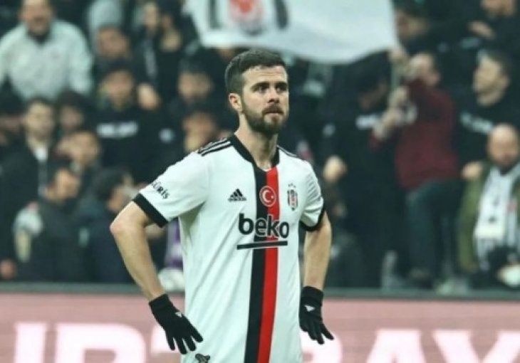 Pjanić Bešiktašu preporučio dvojicu bh. reprezentativaca